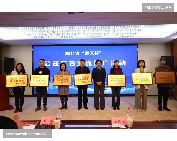 新兴县公益杯赛程压缩采取成年组单循环赛制有效防控高温风险 新兴县公益杯赛程压缩采取成年组单循环赛制有效防控高温风险