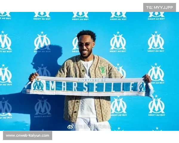 奥巴梅扬专访:回归马赛如回家 决心冲击法甲金靴奖 奥巴梅扬专访:回归马赛如回家 决心冲击法甲金靴奖