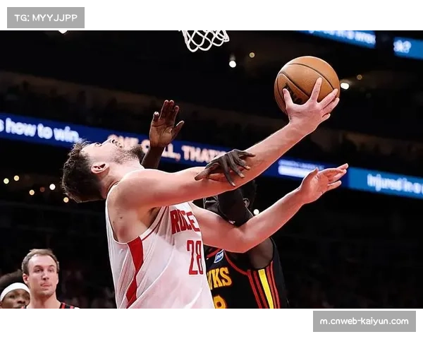 火箭篮板数据联盟第一 前场篮板拼抢创造二次进攻机会